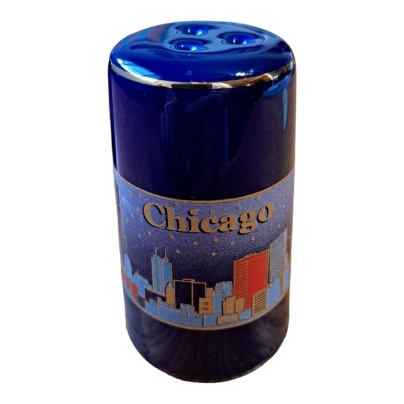 Cobalt Blue Chicago Skyline Souvenirs Salt and Pepper Shakers - Picture 2 of 5